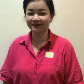 Chị Hòa 1990 giúp việc