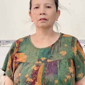 Chị Lượm 1960 chăm bệnh