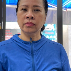 Chị Phụng 1975 tạp vụ