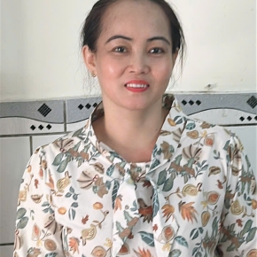 Chị Thúy 1981 giúp việc