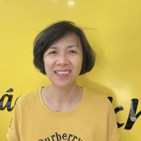 Chị Xuân 1976 giúp việc