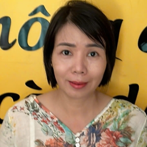 Xuân Thu 1975 - chăm bé
